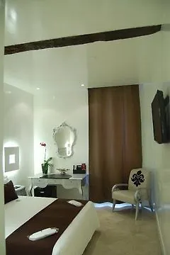 Hotel Le Chateau Blanc